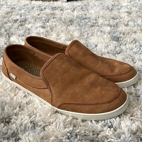 Sanuk | Shoes | Sanuk Pair O Dice Leather Shoes Euc | Poshmark